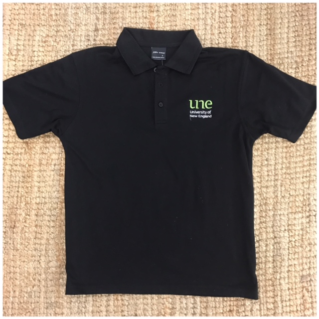 UNE branded polo shirt | The Shop