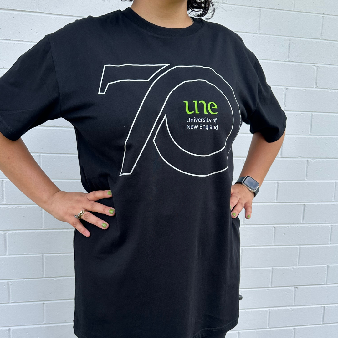 70th Anniversary UNE Tshirt 70 Logo